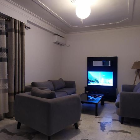 Appartement A Louer A 特莱姆森 外观 照片